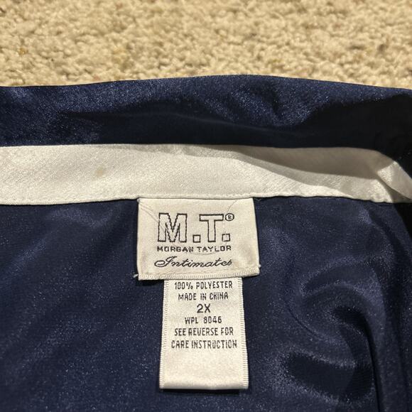 Morgan Taylor Intimates 2X NIGHT SHIRT Liquid SATIN Button Front NAVY BLUE F25 - Picture 6 of 9